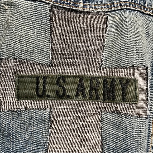 Jean Vest - Wearable Gratitude™ Refashioned WMS LG - Picture 8 of 16